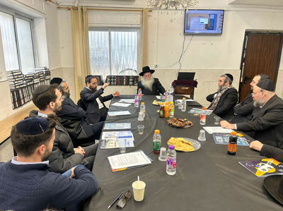 בסיום המפגש סוכם על המשך עבודה אינטנסיבית מול צוותי התכנון והאדריכלים של הפרויקטים השונים