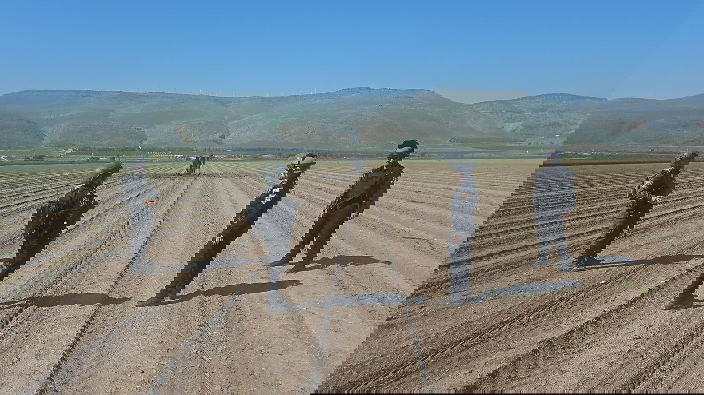 זירת הנפילה בעמקים