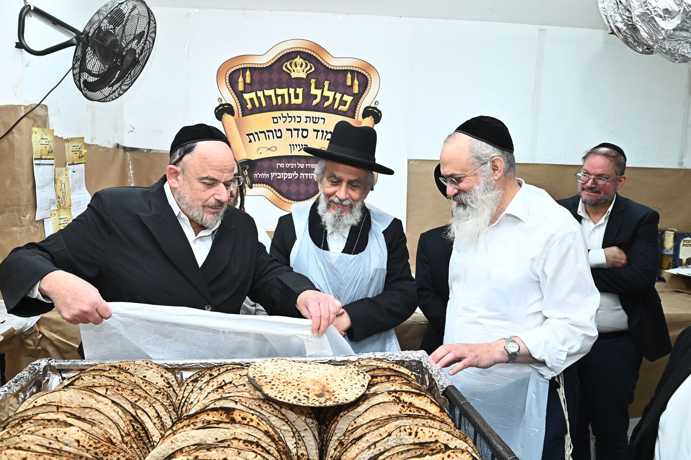 הגר"י רצאבי באפיית מצות