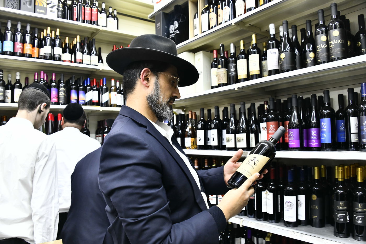 אווירת ערב פורים בבני ברק