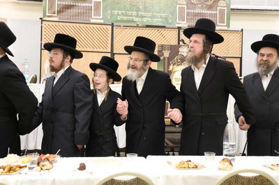 מעמד כבוד התורה בישיבת 'דרכי חיים' צאנז ירושלים