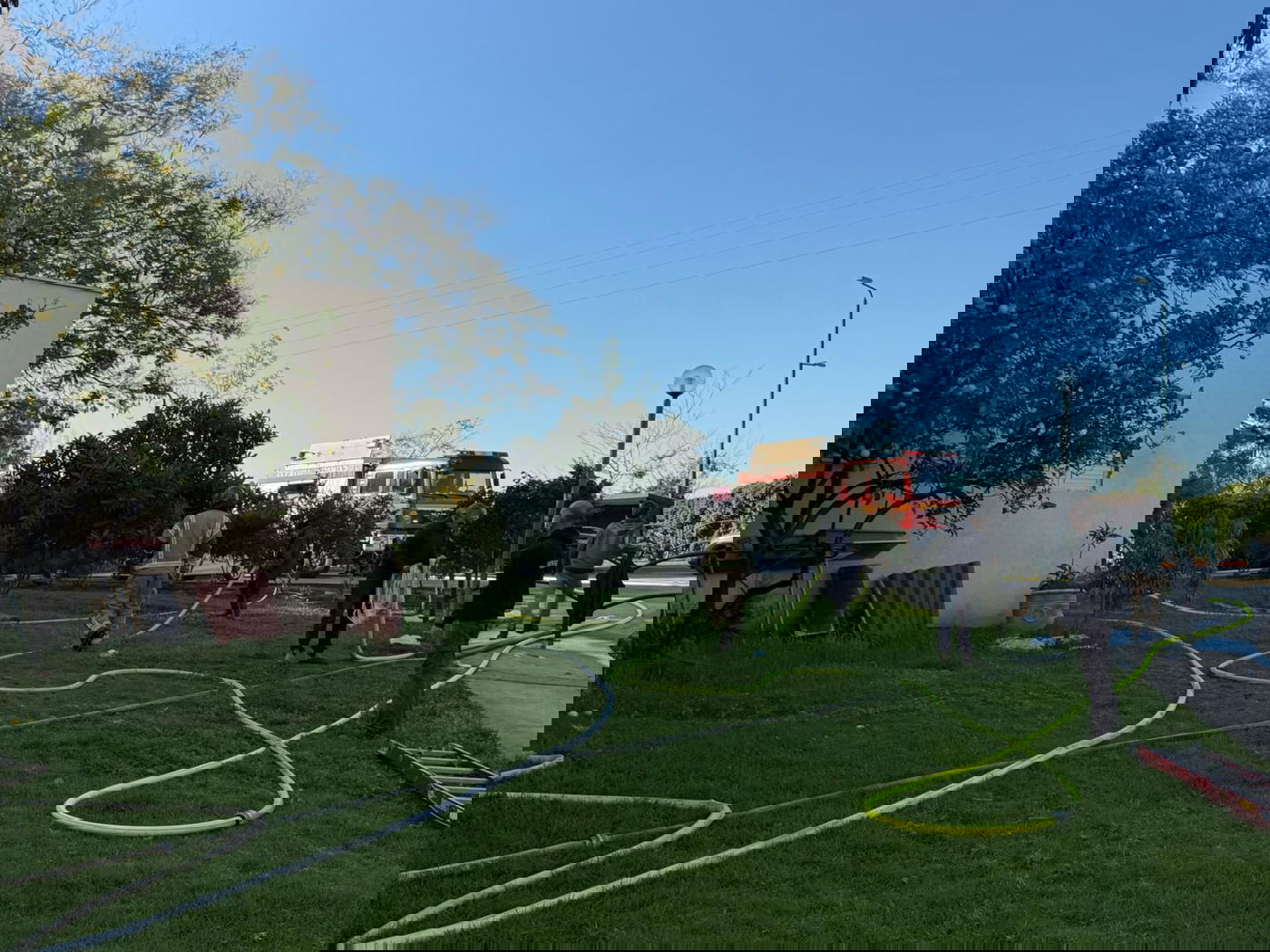 באיראן אישרו - חמינאי חוסל, ומאיימים במכה קשה | טראמפ מאיים בחזרה | שעה של ירי לישראל