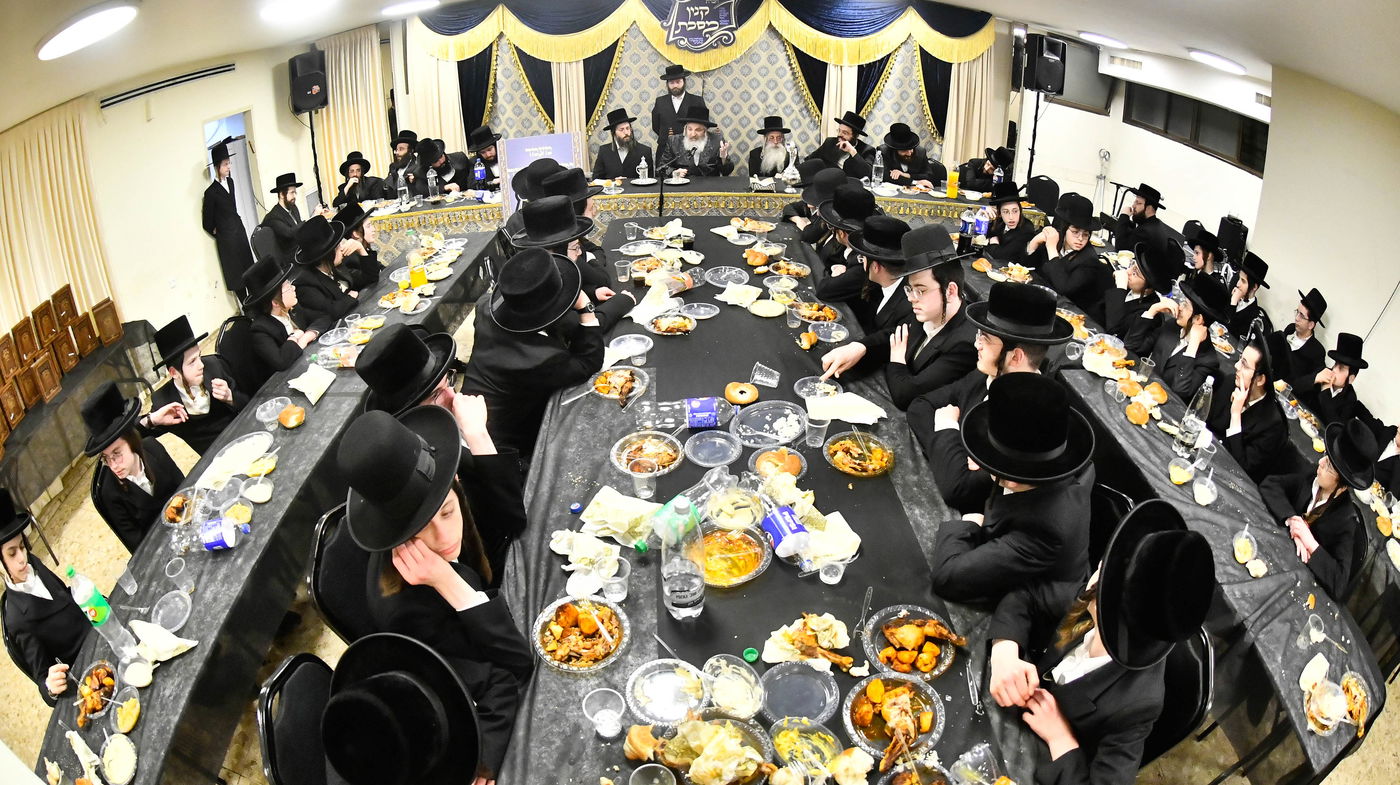 מעמד כבוד התורה בזוטשקא אמסנא