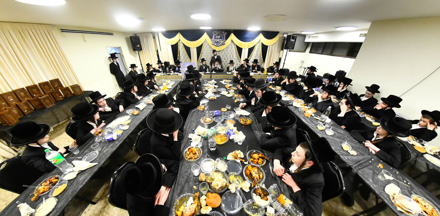 מעמד כבוד התורה בזוטשקא אמסנא