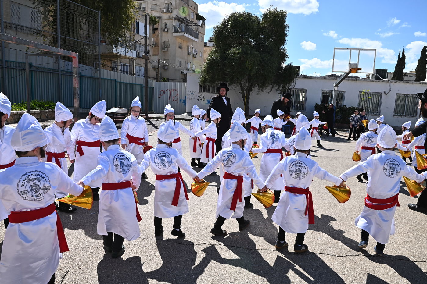 מסיבת פורים לילדי ת"ת כלל חסידי בפרדס כץ