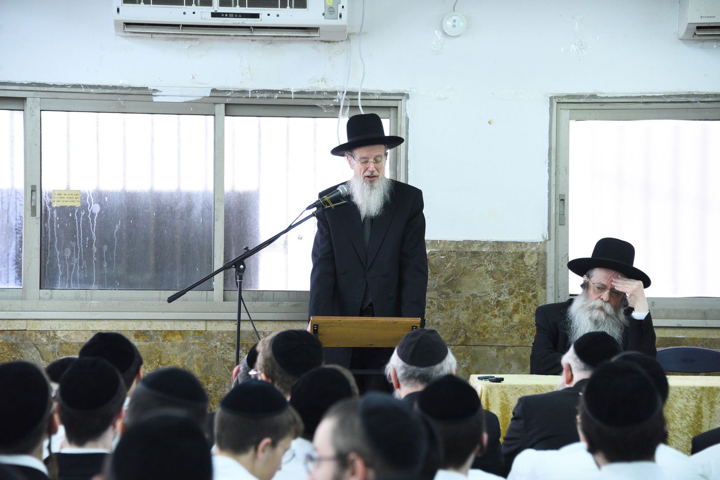 הגר"ד לנדו בישיבת 'קריית מלך'