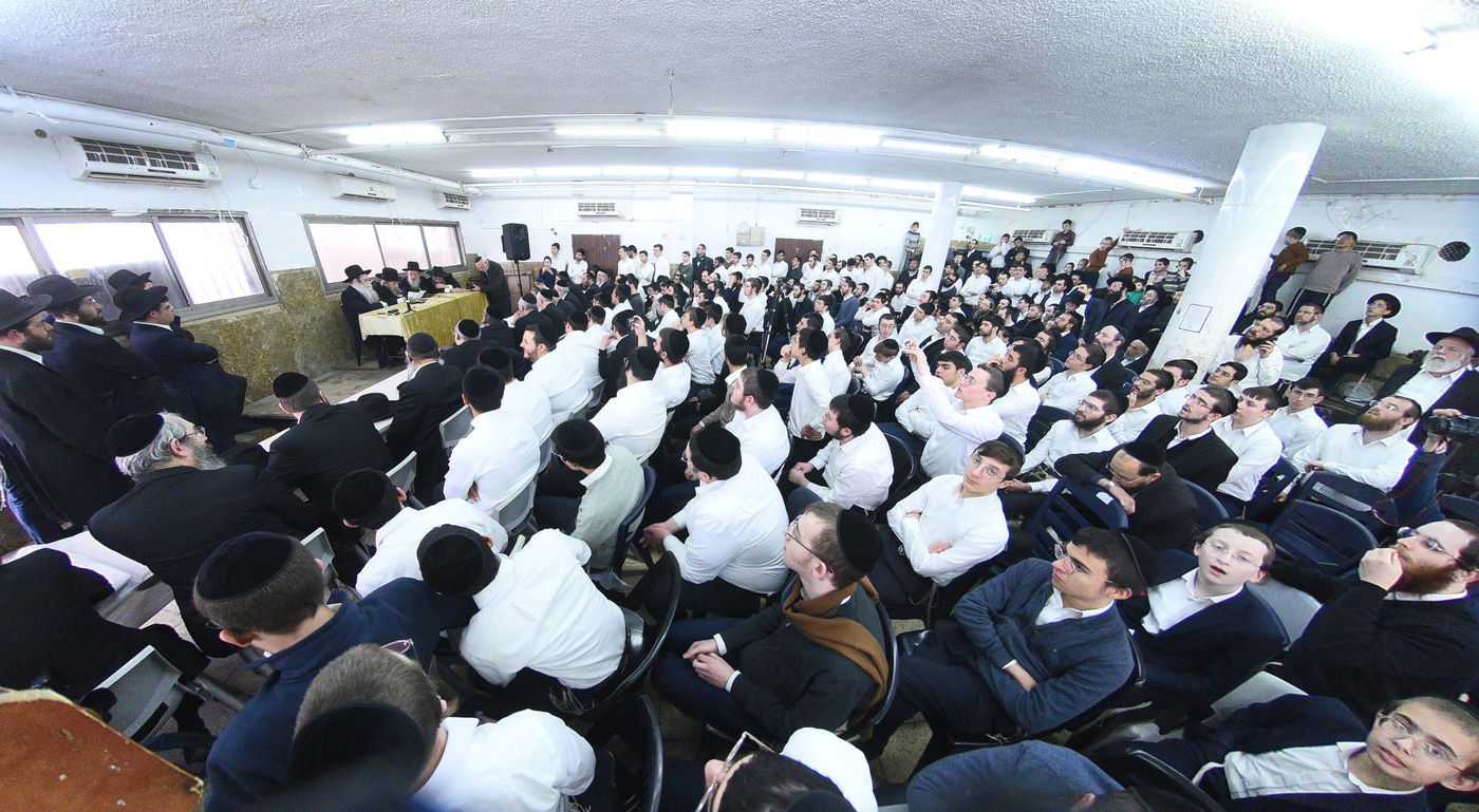 הגר"ד לנדו בישיבת 'קריית מלך'