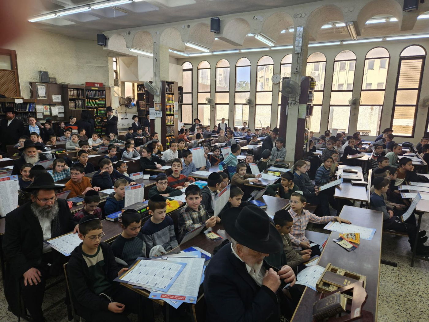 תענית אסתר אצל הגר"י זילברשטיין