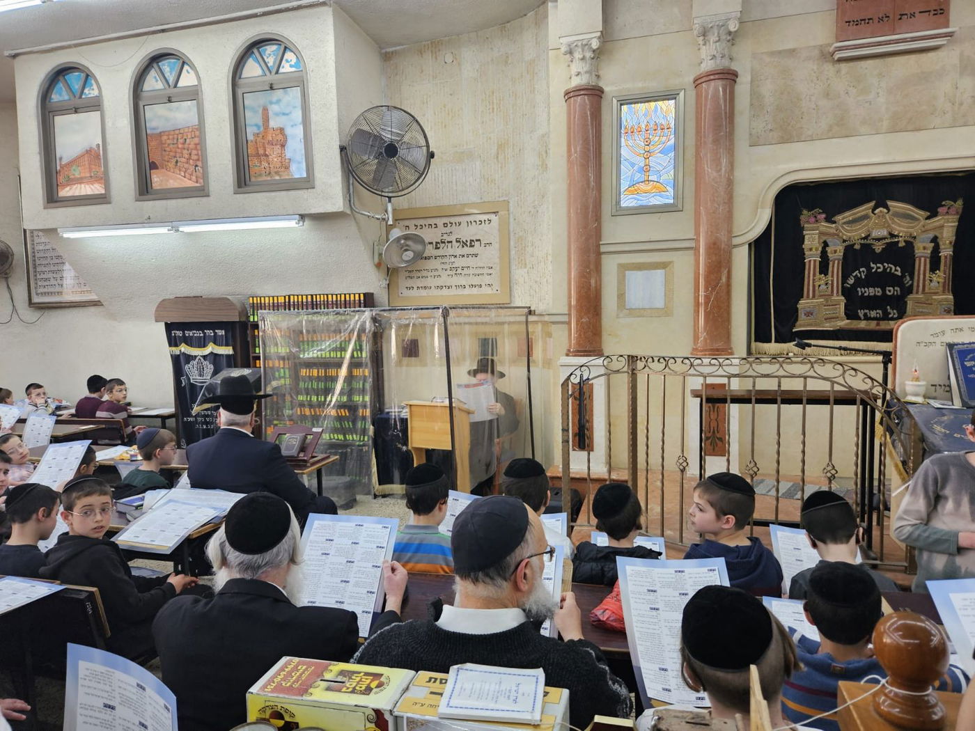 תענית אסתר אצל הגר"י זילברשטיין