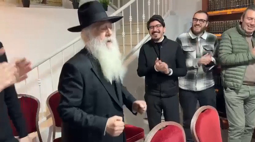 ליל פורים אצל האדמו"ר רבי דוד חנניה פינטו 