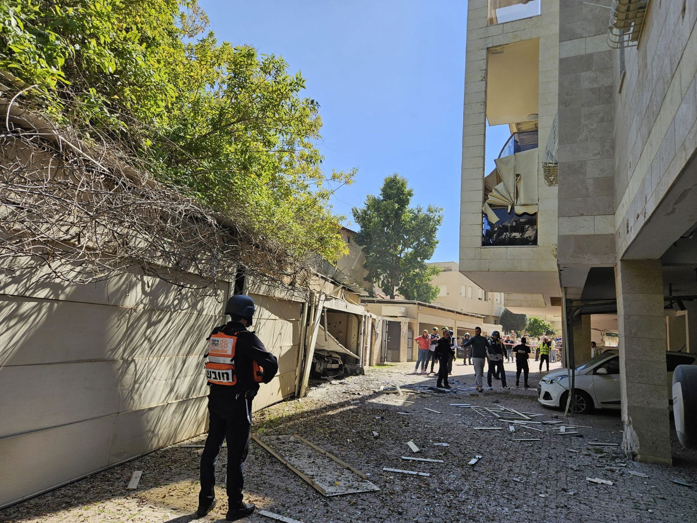 אחרי השקט: רצף מטחים מאיראן לרחבי הארץ - צה"ל תוקף באיראן ולבנון