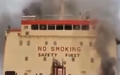 מכלית נפט שנפגעה מתקיפות איראניות במפרץ עומאן