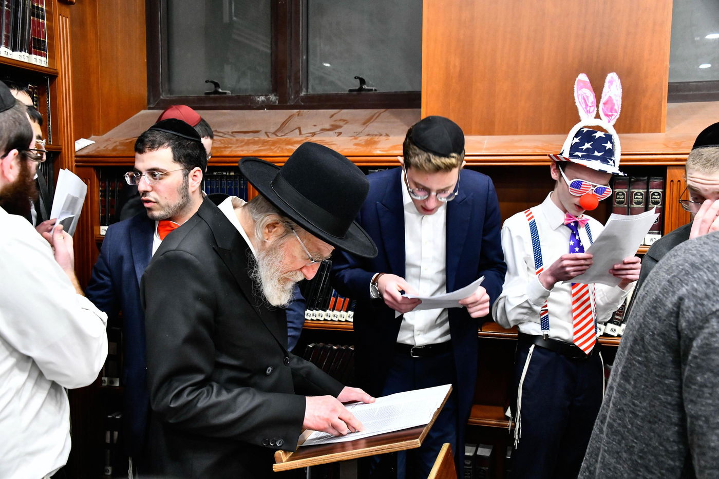 ליל פורים בישיבת בית מדרש עליון