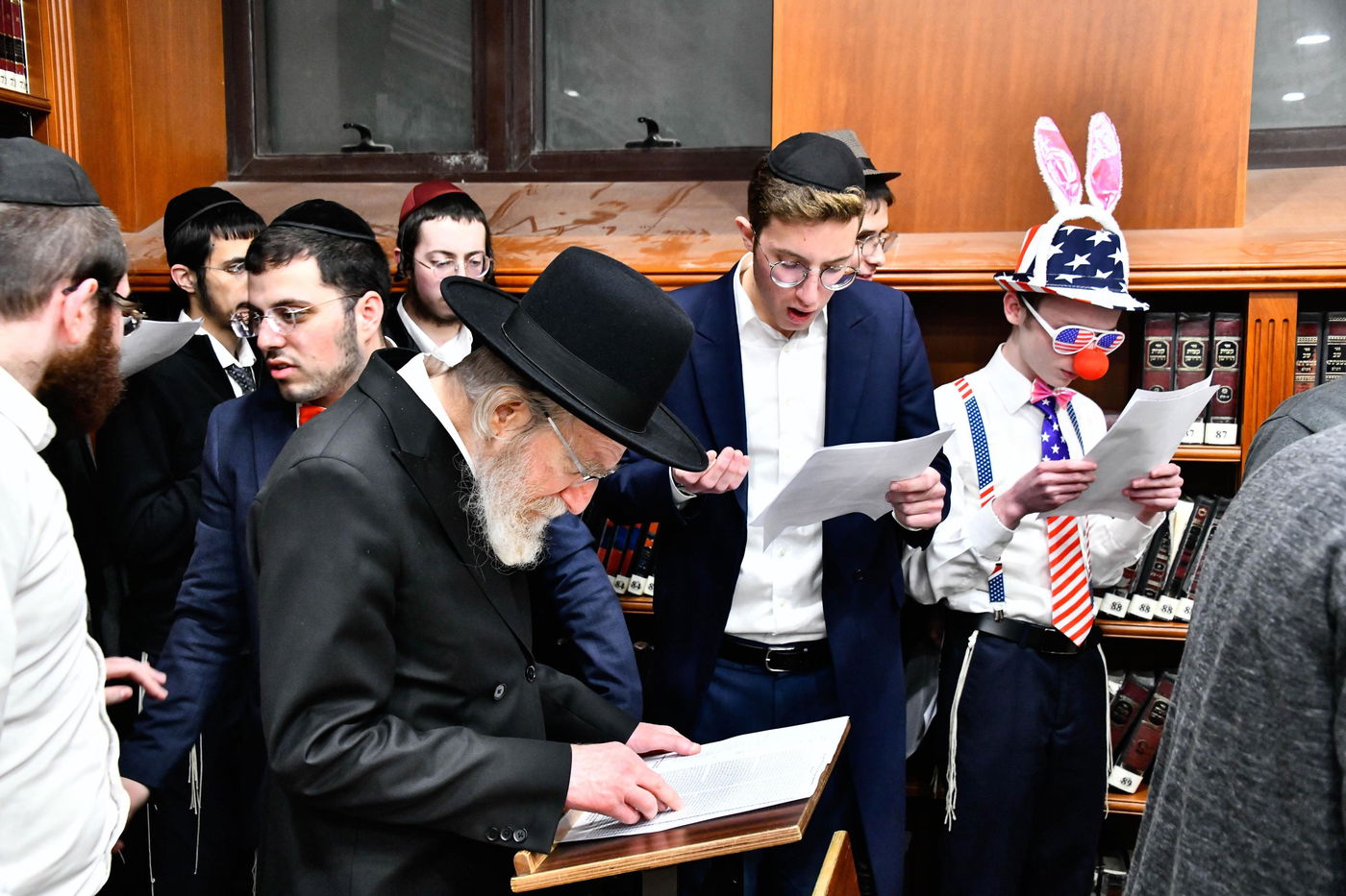 ליל פורים בישיבת בית מדרש עליון