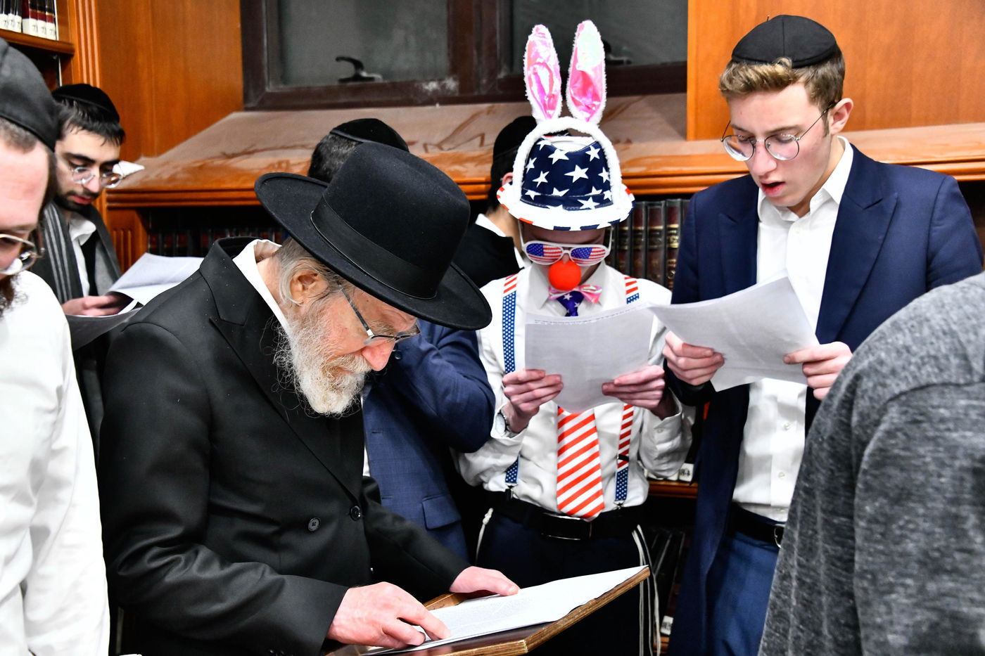 ליל פורים בישיבת בית מדרש עליון