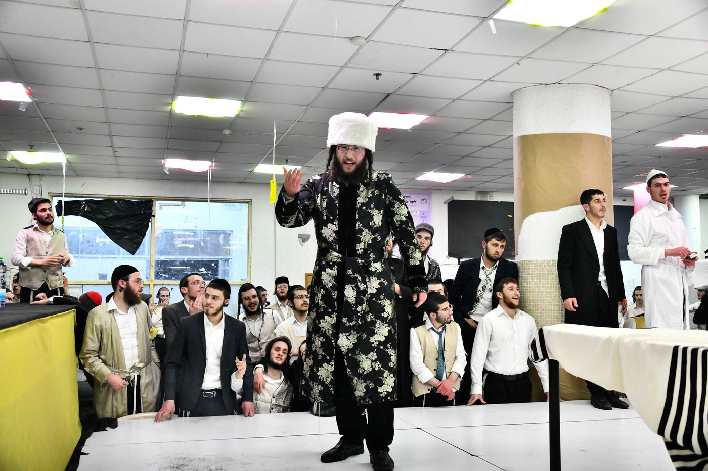 מסיבת פורים בישיבת סלבודקה