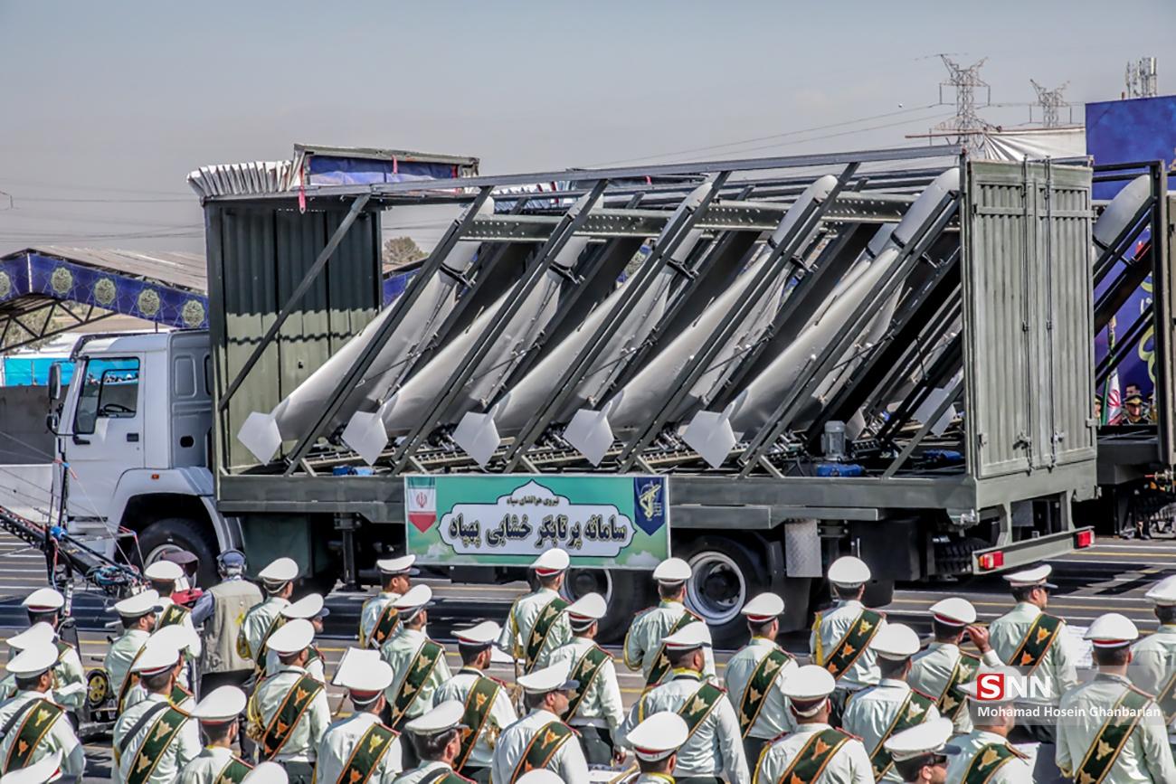  כטב"ם תוקף מסוג "שאהד-136" - במצעד באיראן