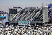 כטב"ם תוקף מסוג "שאהד-136" - במצעד באיראן