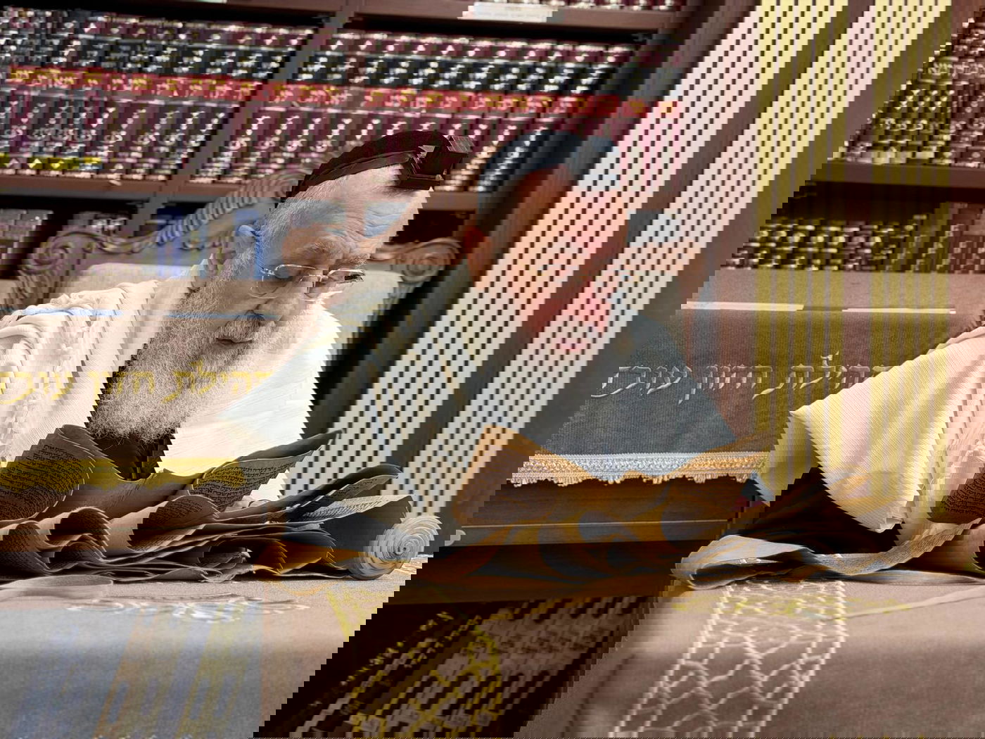 קריאת המגילה במעונו של הראש"ל