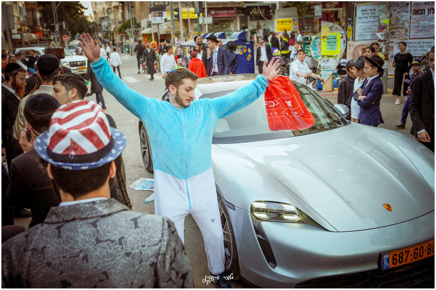 אווירת חג הפורים בבני ברק