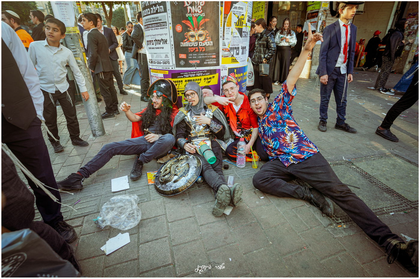 אווירת חג הפורים בבני ברק