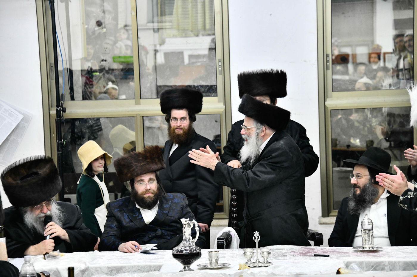 פורים בחצה"ק חוג חתם סופר