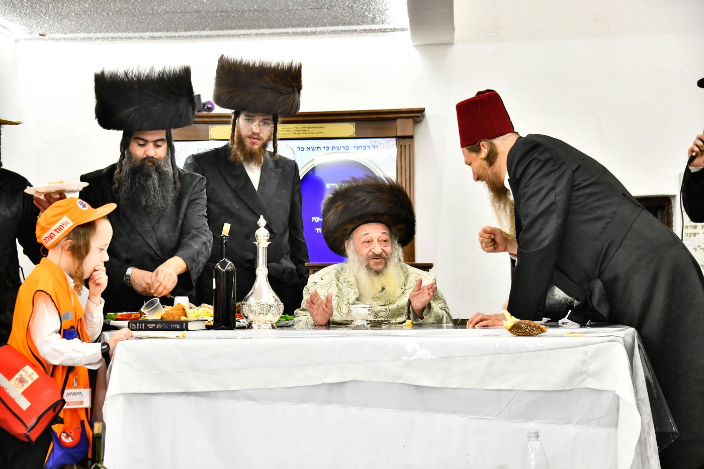 פורים בחצה"ק דעעש