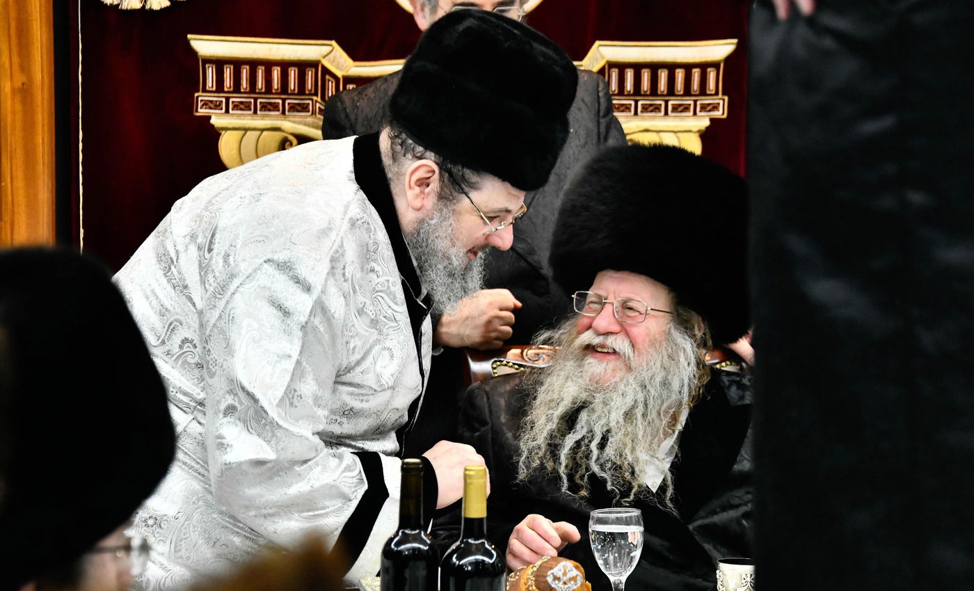 פורים בחצה"ק קוזמיר