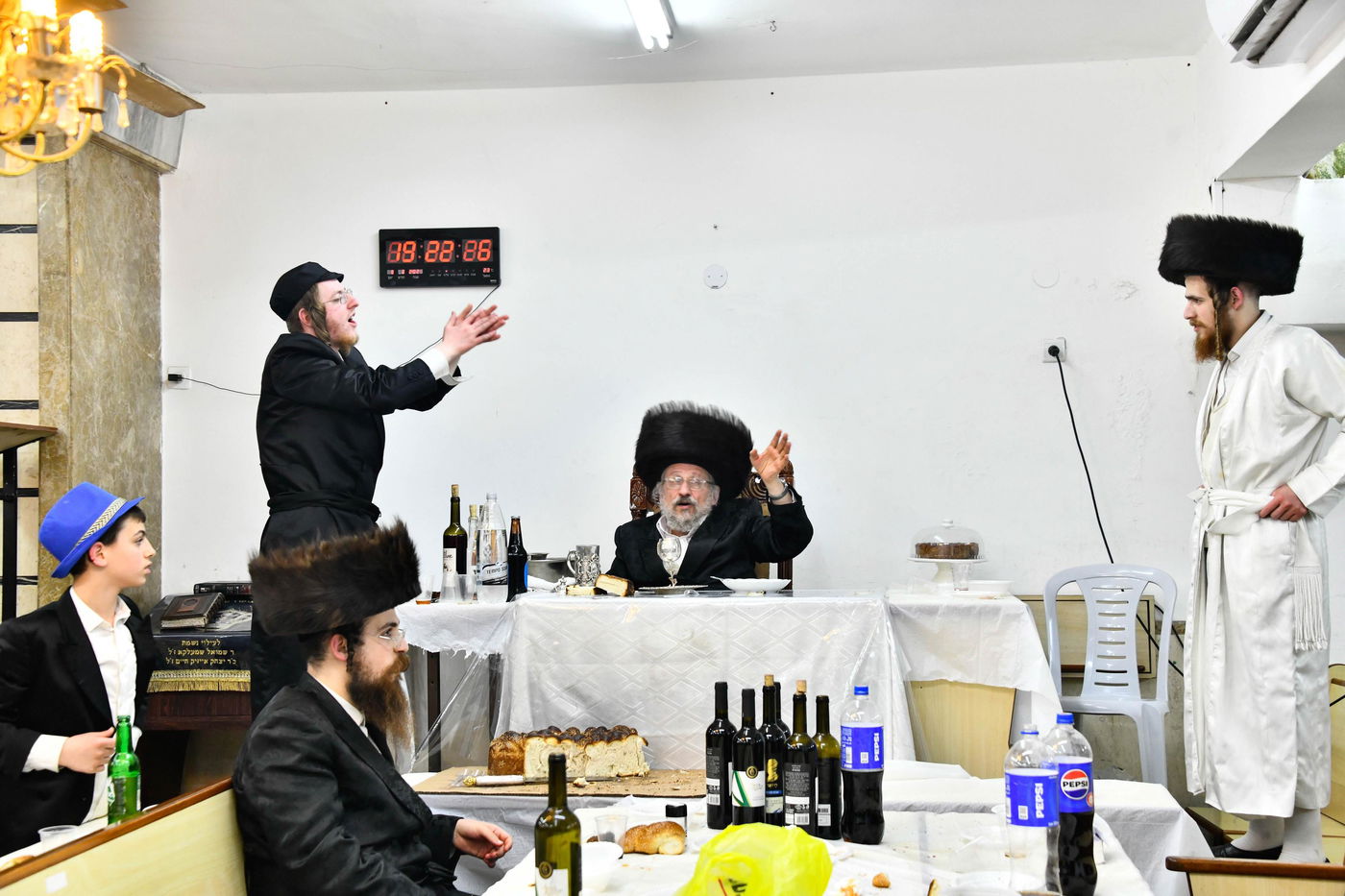 פורים בחצה"ק אנטניא