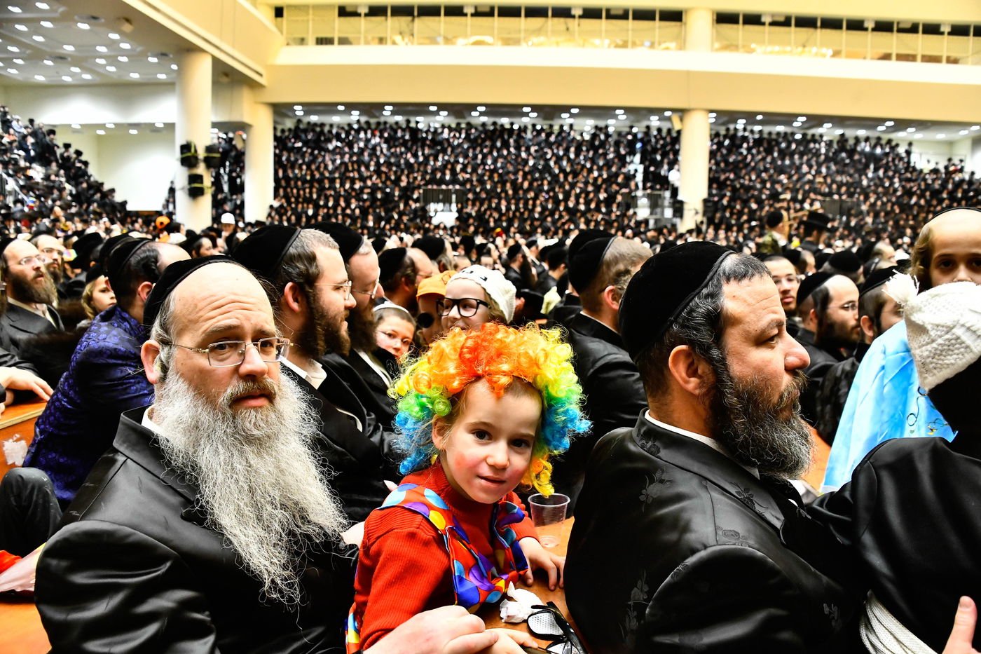 פורים בחצה"ק ויז'ניץ