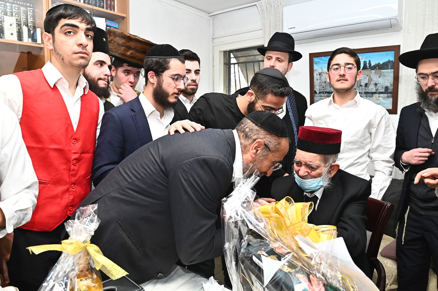 הגאון רבי יצחק כהן בפורים