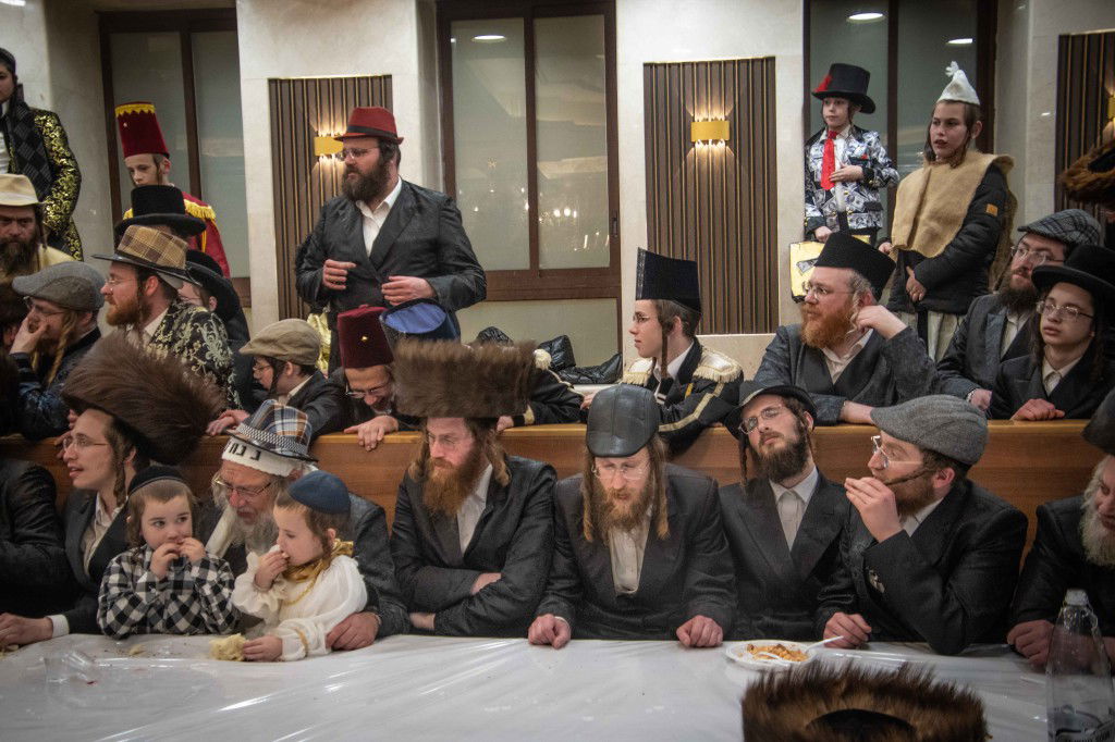 אווירת חג הפורים בביתר עילית