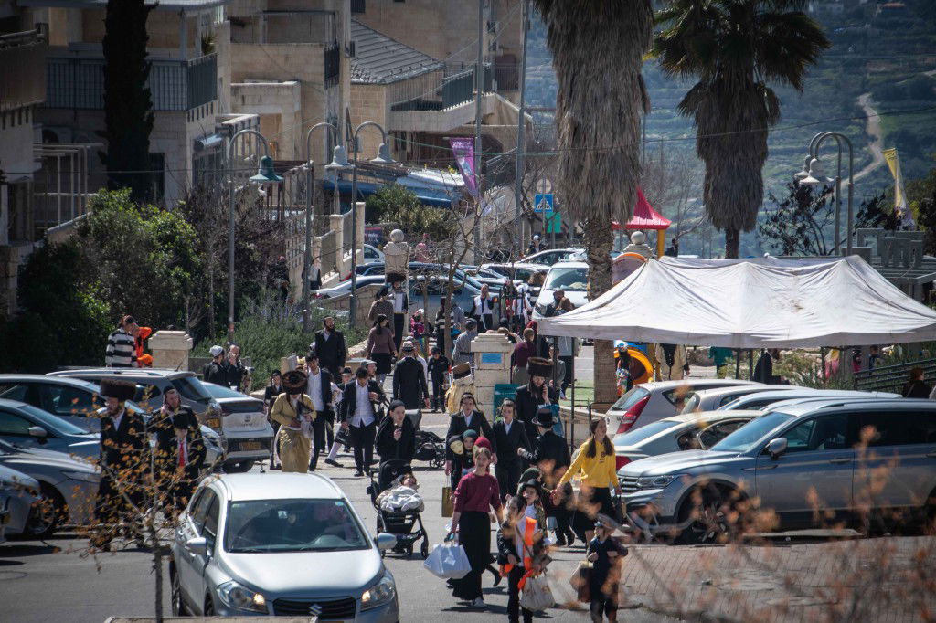 אווירת חג הפורים בביתר עילית
