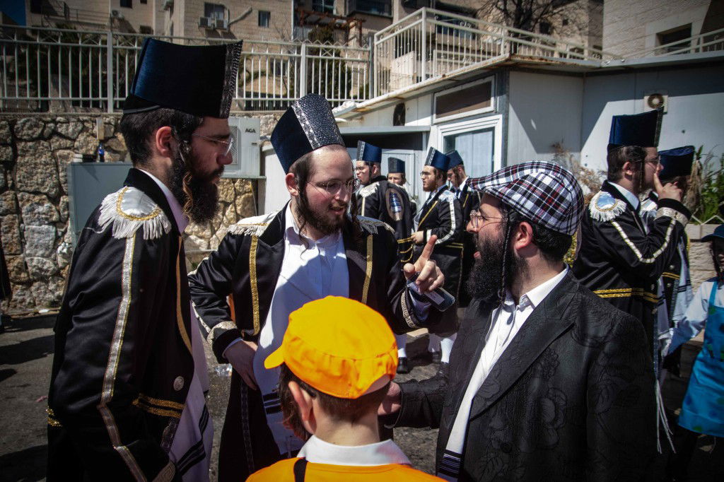 אווירת חג הפורים בביתר עילית