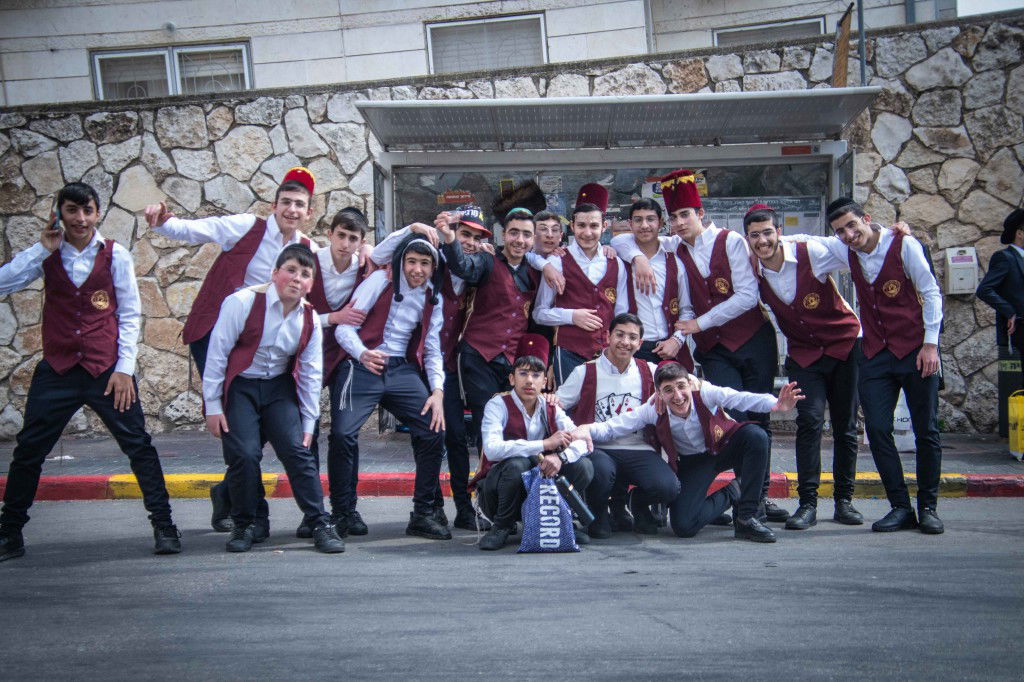 אווירת חג הפורים בביתר עילית