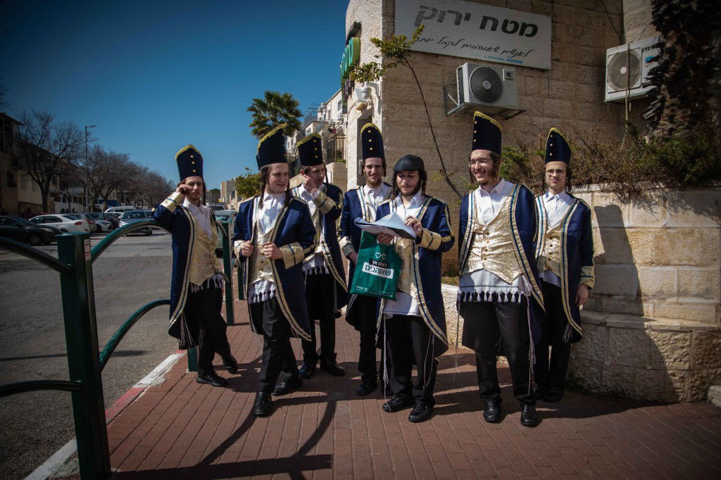 אווירת חג הפורים בביתר עילית