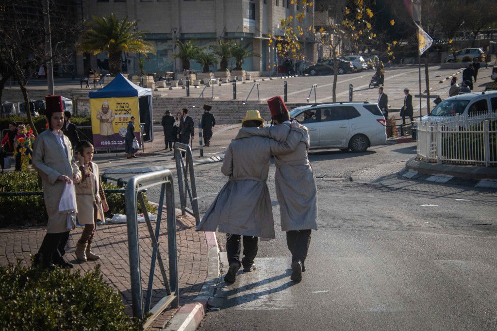 אווירת חג הפורים בביתר עילית