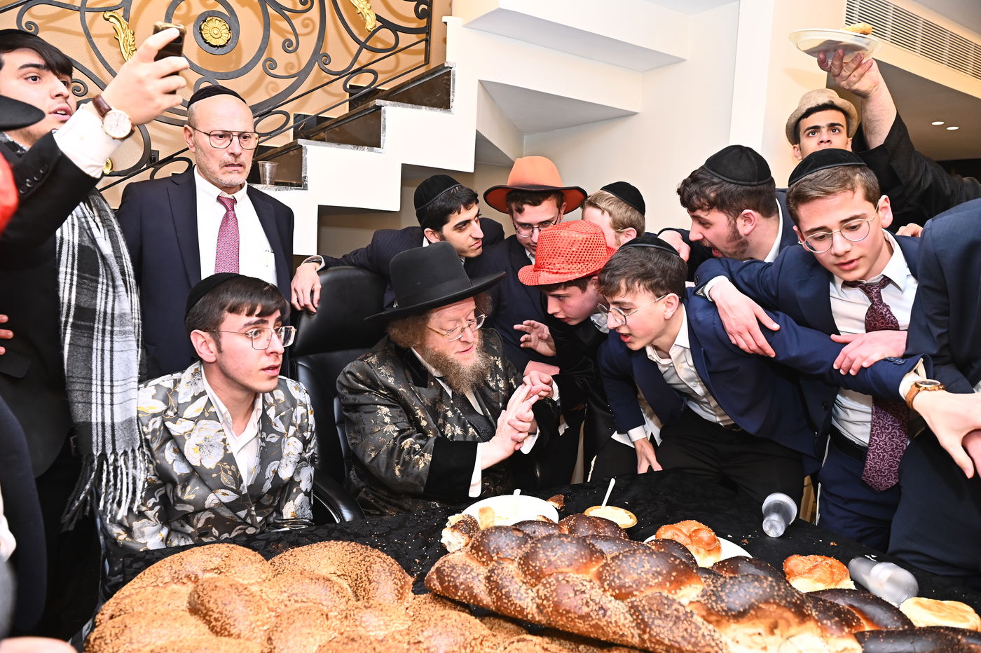 הגאון רבי שלום בער סורוצקין בפורים