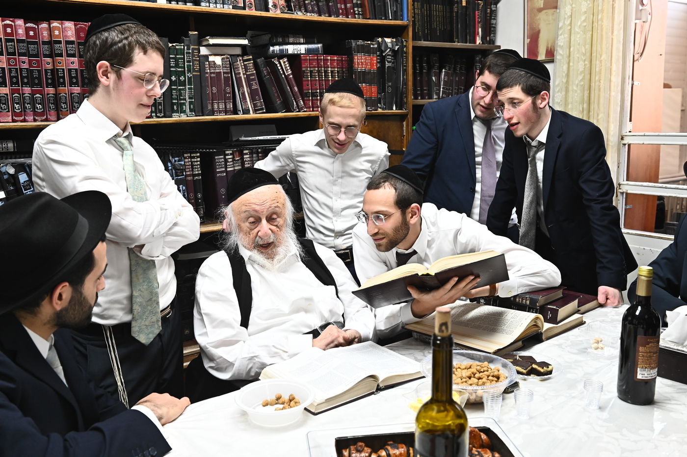 הגרב"ד פוברסקי בפורים