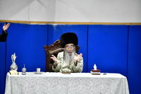 פורים בחצה"ק אלכסנדר