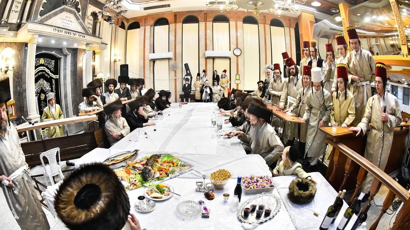 פורים בחצה"ק לעלוב