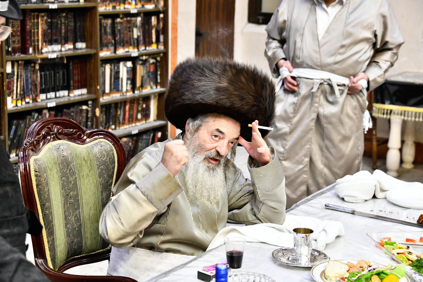 פורים בחצה"ק לעלוב