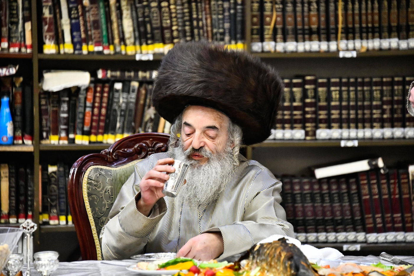 פורים בחצה"ק לעלוב