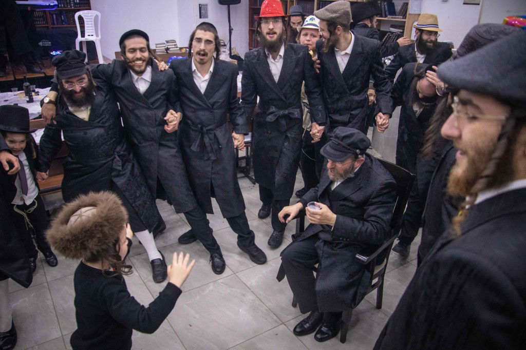 אווירת חג הפורים בעמנואל