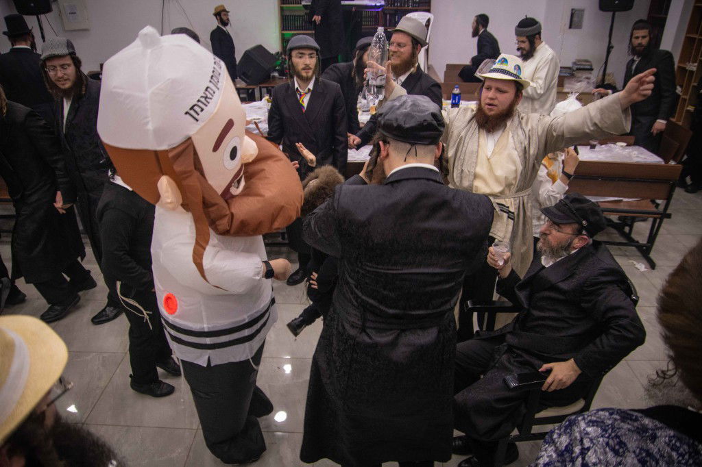 אווירת חג הפורים בעמנואל