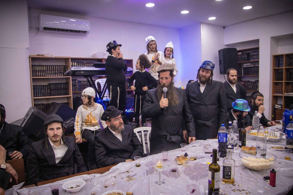 אווירת חג הפורים בעמנואל