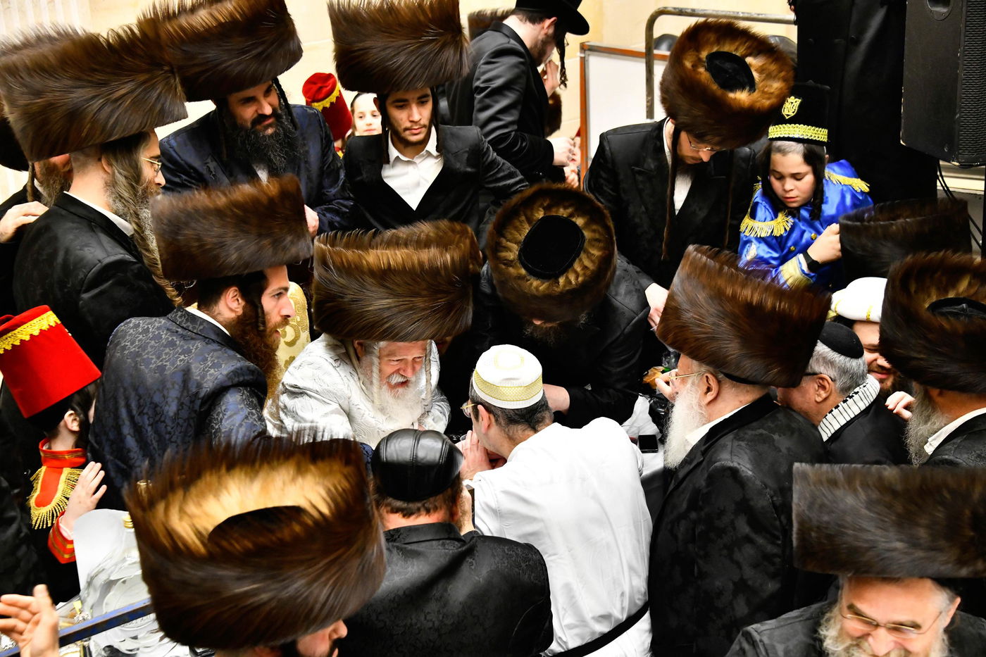 פורים בחצה"ק פרמישלאן