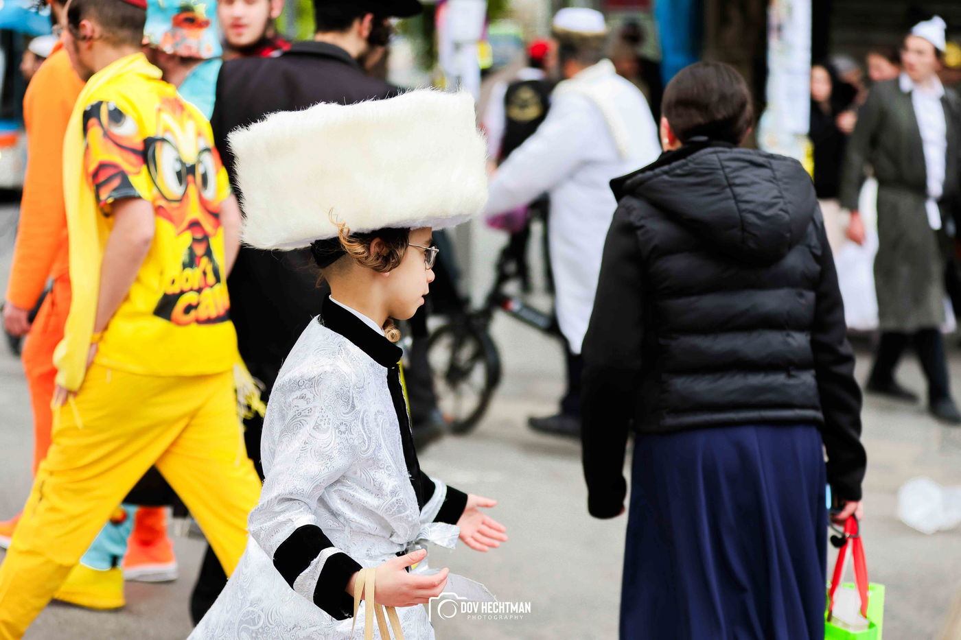 אווירת חג הפורים בירושלים