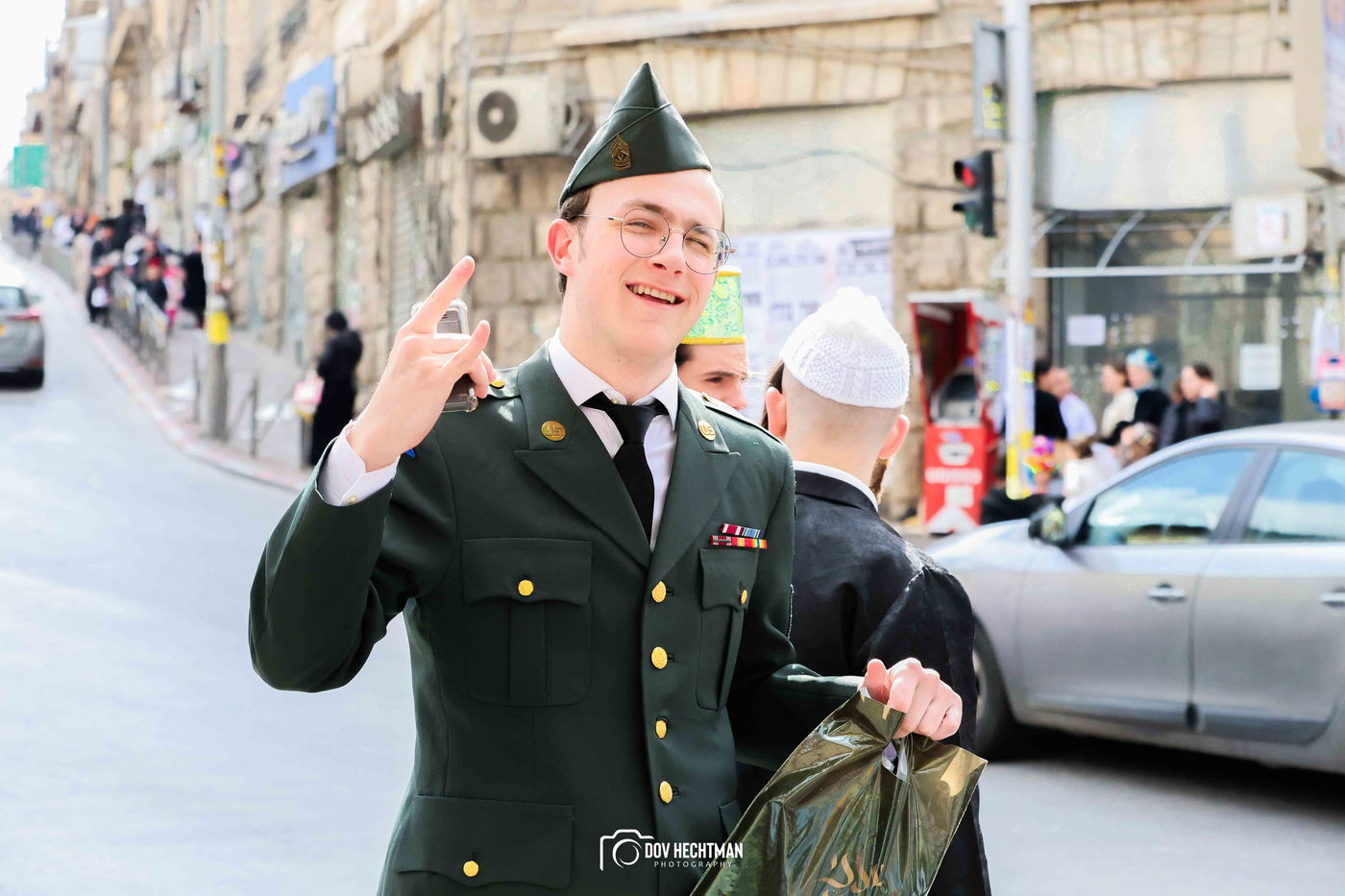 אווירת חג הפורים בירושלים