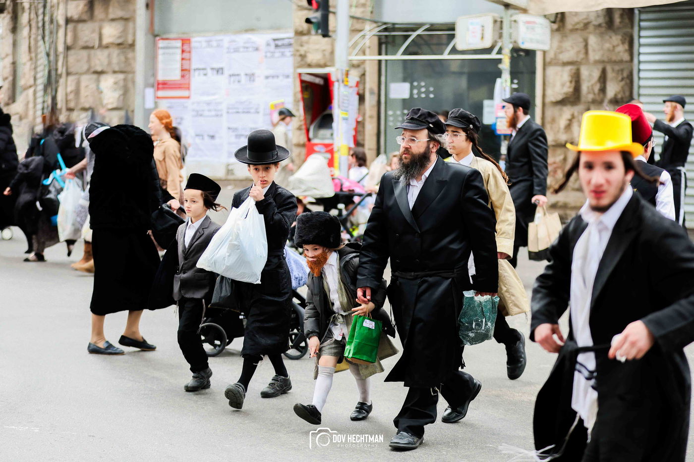 אווירת חג הפורים בירושלים